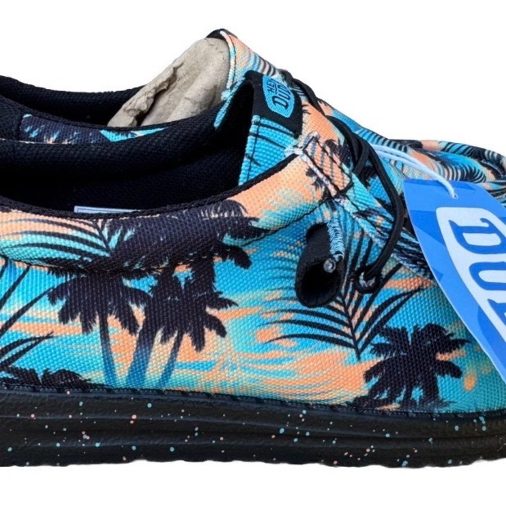 Hey Dude Wally Coast Men's Slip-on Shoe Color Multi Size M11 - Picture 3 of 4